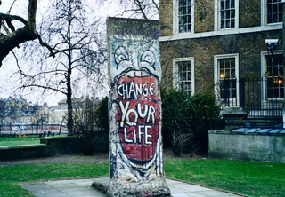 Illustration for article titled Your piece of the Berlin Wall is not special